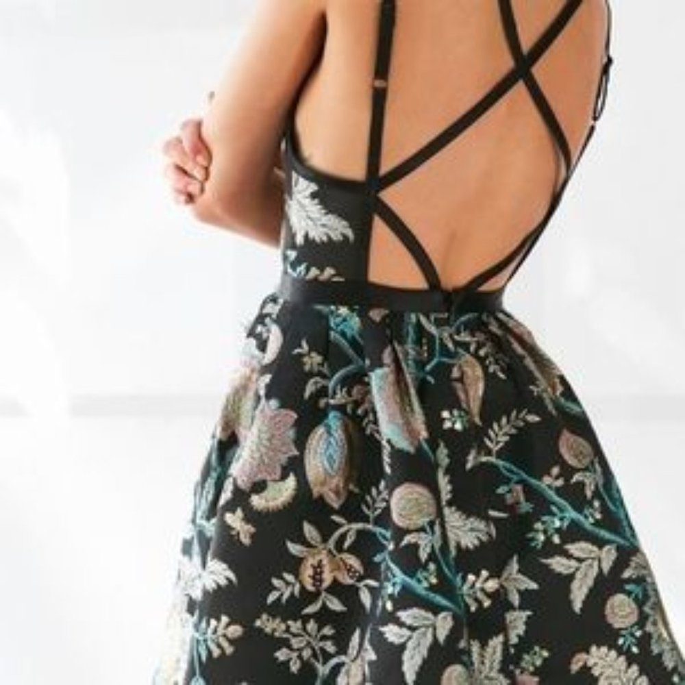 Kimchi Blue Hidden Dragon Jacquard Mini Dress - Picture 2 of 7